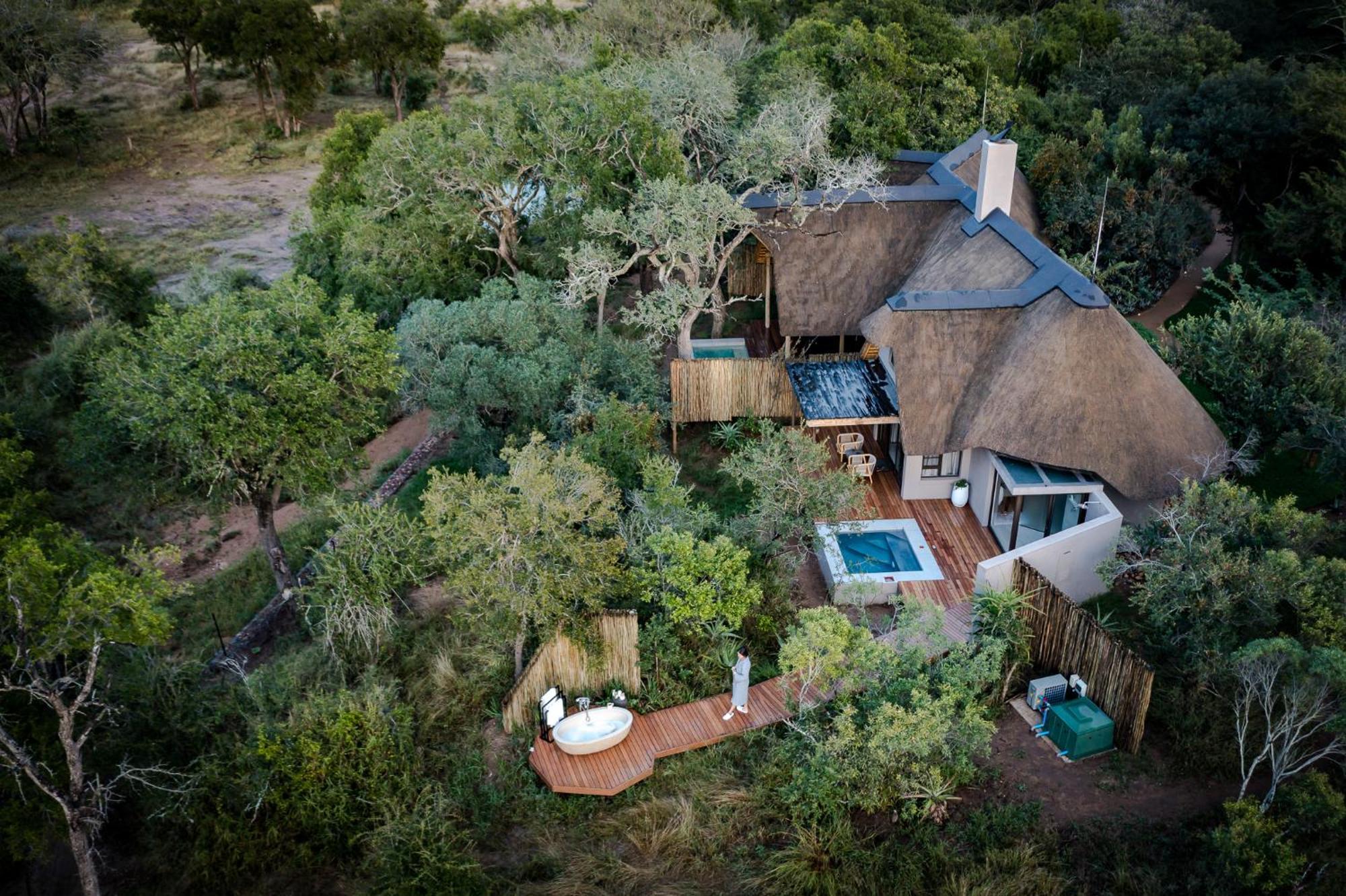 Serondella Safari Lodge Thornybush Game Reserve Eksteriør billede