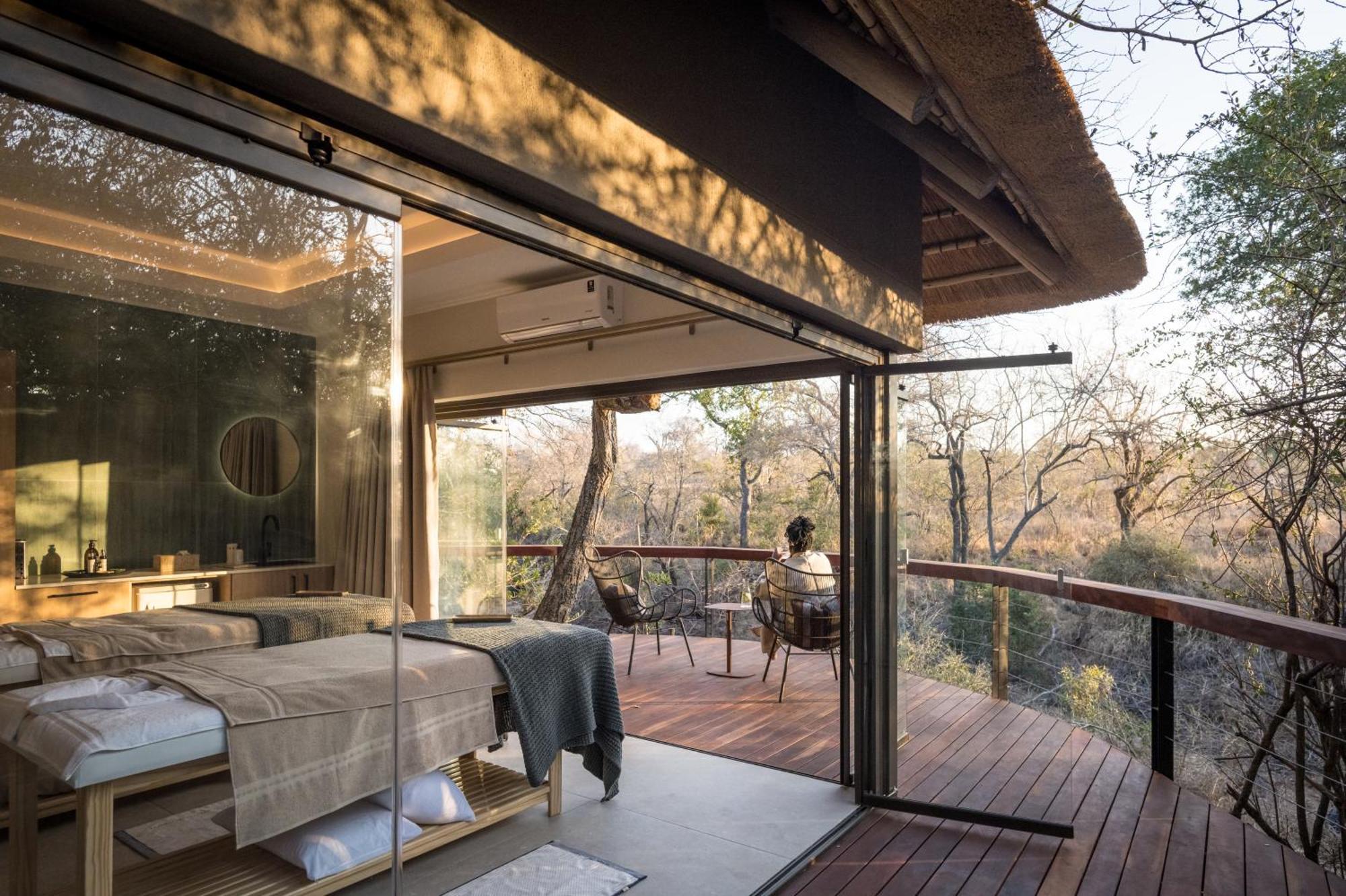 Serondella Safari Lodge Thornybush Game Reserve Eksteriør billede
